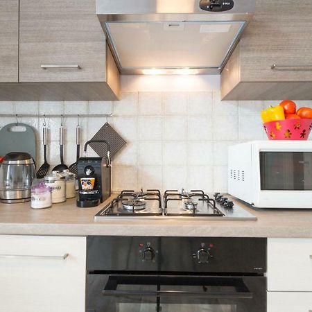 Bilocale Centro Biella Apartman Kültér fotó