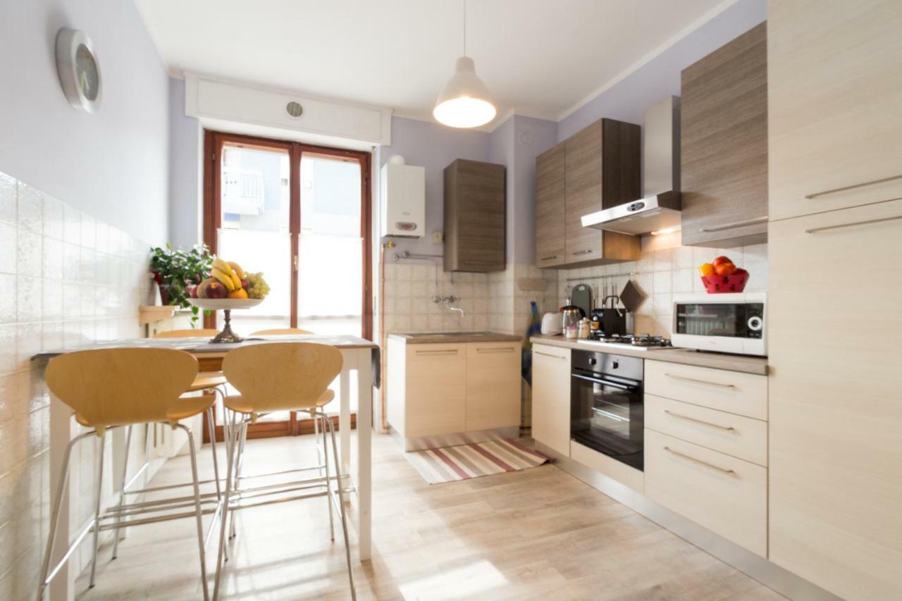Bilocale Centro Biella Apartman Kültér fotó