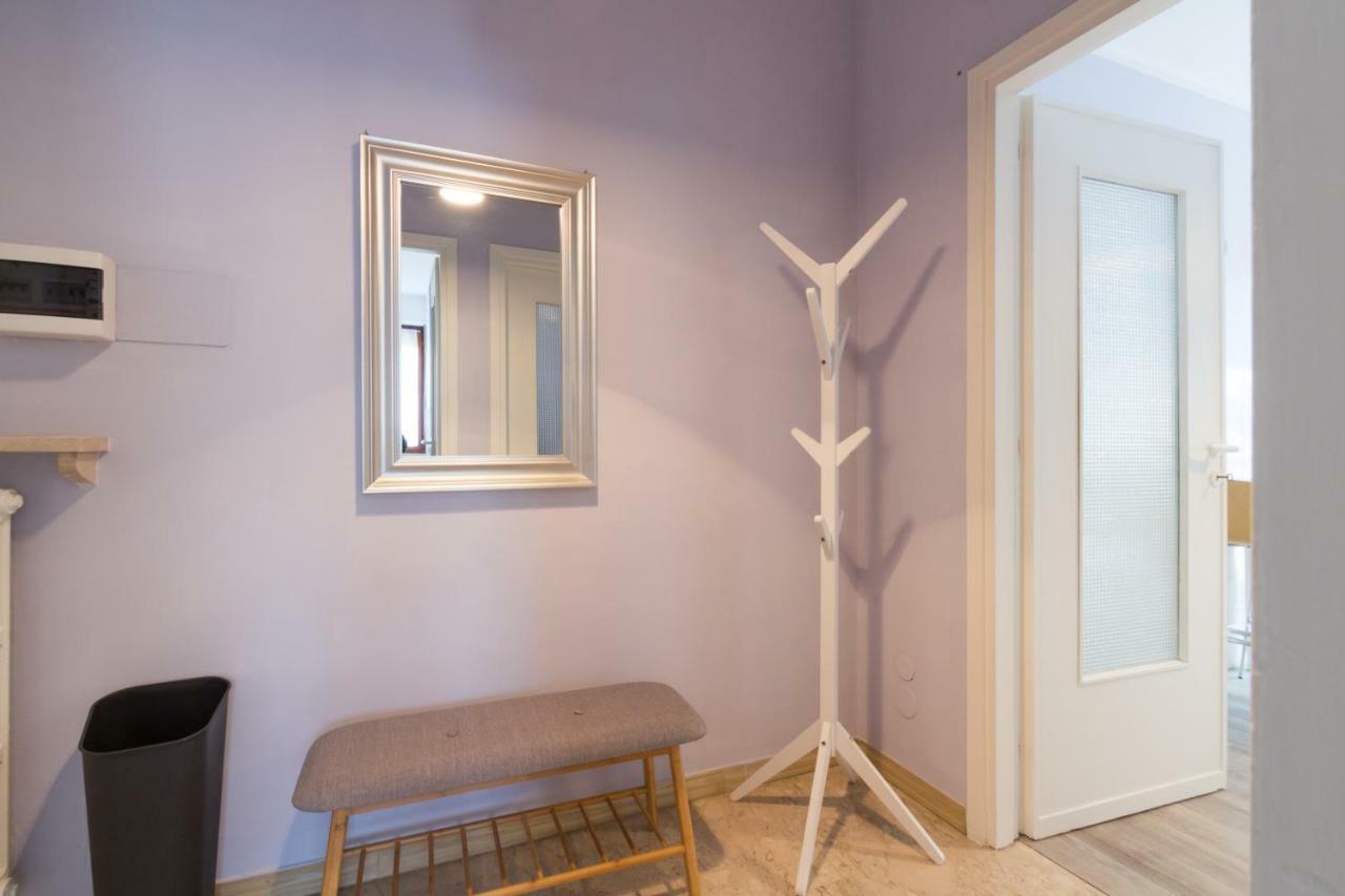 Bilocale Centro Biella Apartman Kültér fotó
